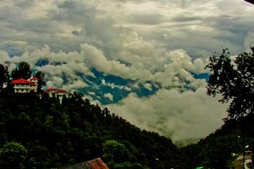 Amritsar/Chandigarh to Mussoorie Taxi